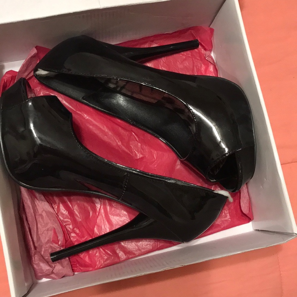 Black heels